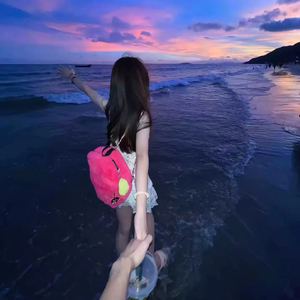 小美女性爱车轮战
